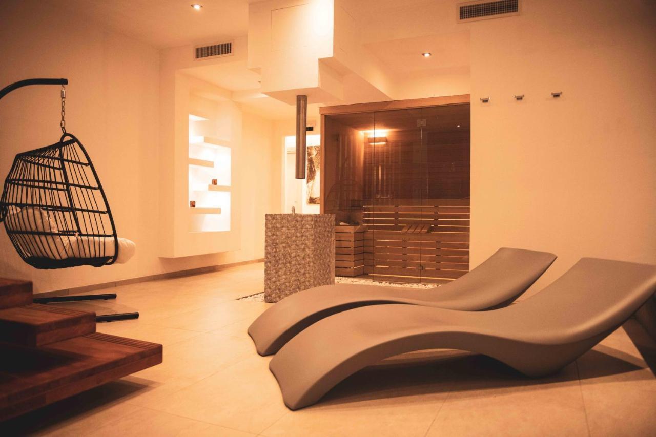 ホテル Marino Wellness アリ・テルメ エクステリア 写真