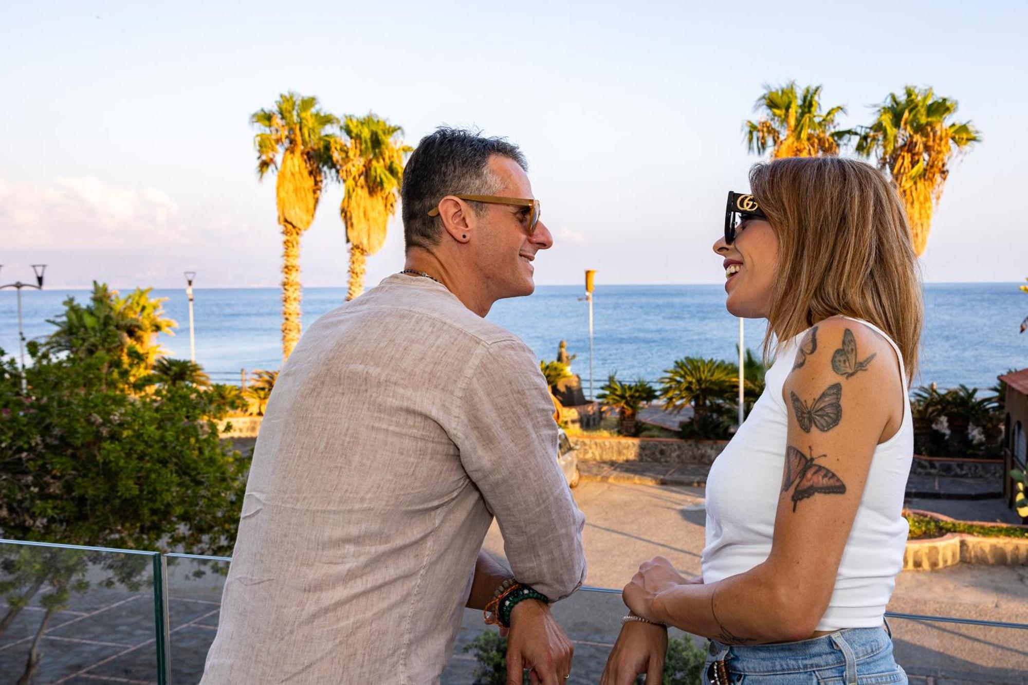 ホテル Marino Wellness アリ・テルメ エクステリア 写真
